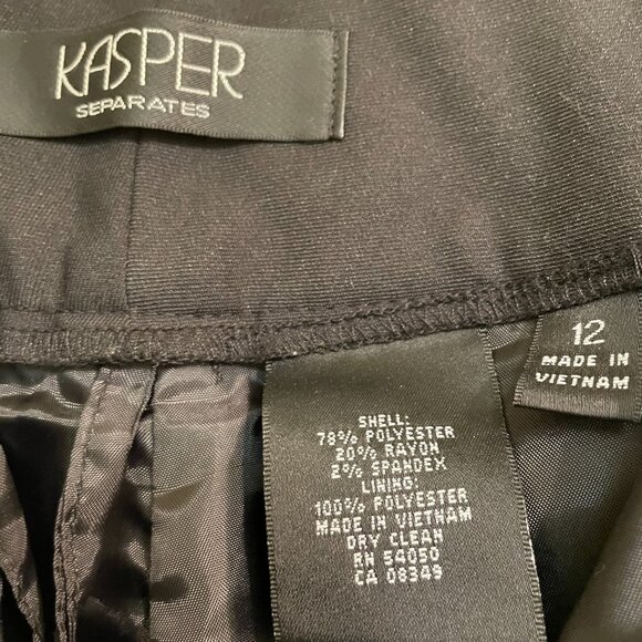 Beautiful Kasper black suit with jacket and pants, fully lined, size 12 - Picture 11 of 16